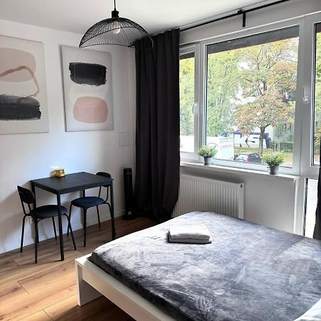 Quiet Apartment Near The Park, Metro, Centre, Wi-Fi - By Hik Apartments Warsaw Ngoại thất bức ảnh