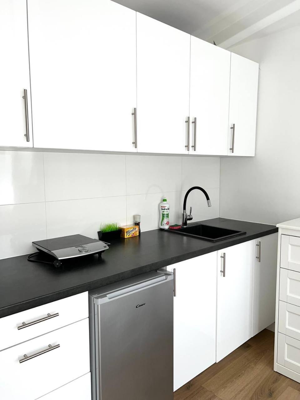 Quiet Apartment Near The Park, Metro, Centre, Wi-Fi - By Hik Apartments Warsaw Ngoại thất bức ảnh